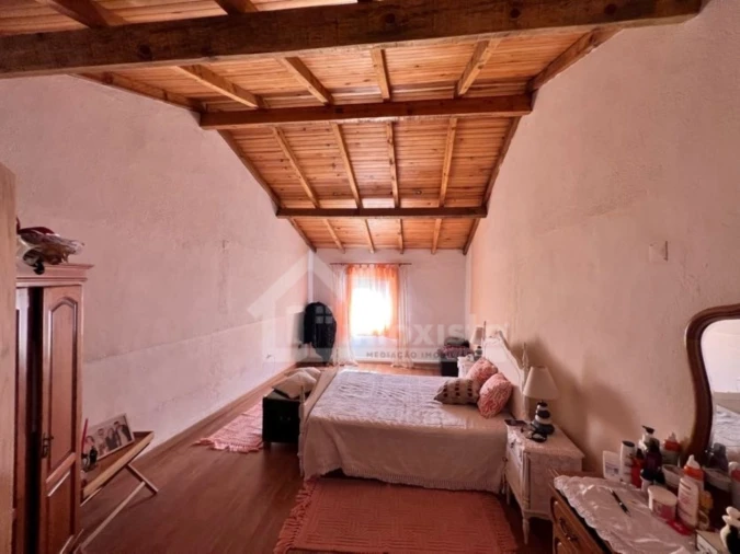 Moradia T3 para Venda em Vila Facaia Foto 5