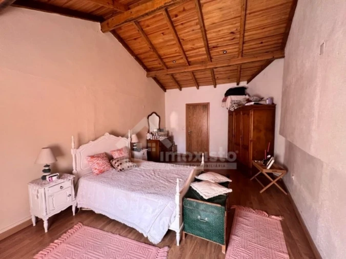 Moradia T3 para Venda em Vila Facaia Foto 6