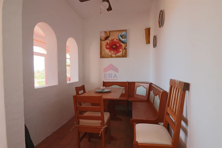 Moradia T0 para Venda em Alte Foto 19