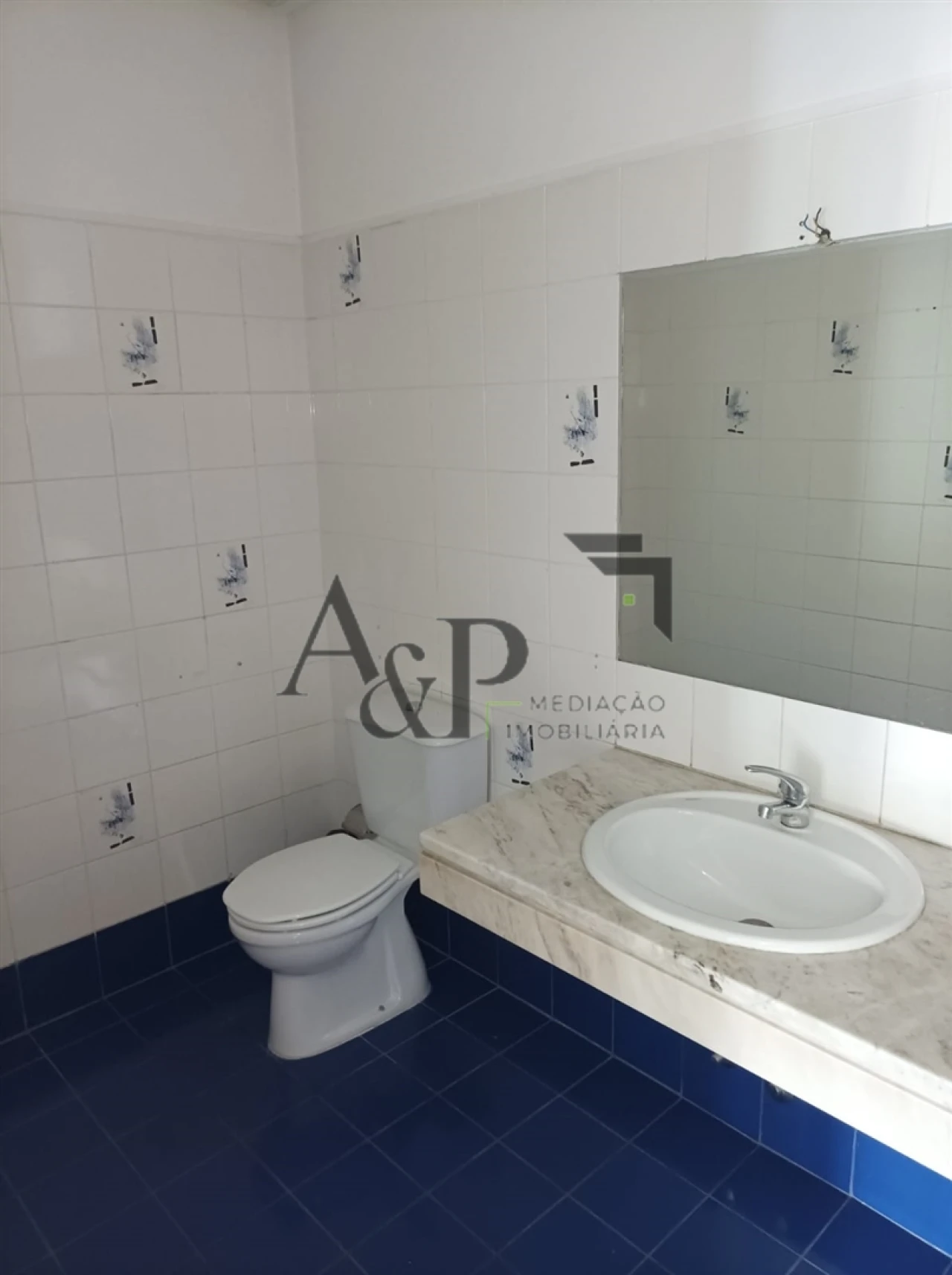 Loja para Arrendamento em Viseu Foto 5