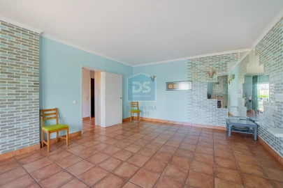 Apartamento T3 para Venda em Lagos (São Sebastião e Santa Maria)