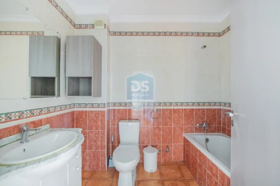 Apartamento T3 para Venda em Lagos (São Sebastião e Santa Maria)
