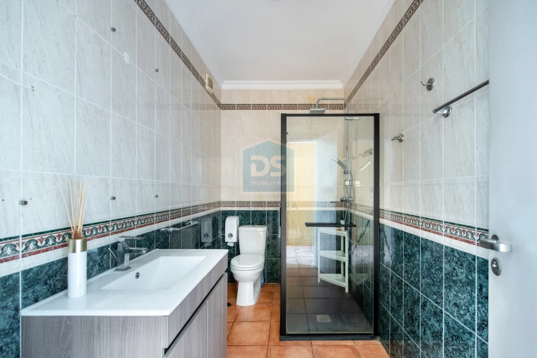 Apartamento T3 para Venda em Lagos (São Sebastião e Santa Maria) Foto 15