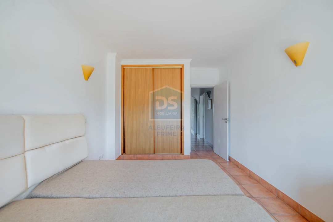 Apartamento T3 para Venda em Lagos (São Sebastião e Santa Maria) Foto 21