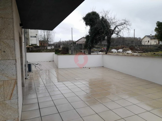 Apartamento T2 para Venda em Monção e Troviscoso Foto 12