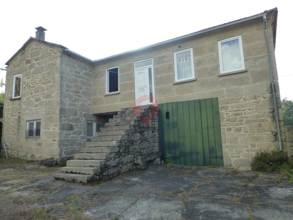 Moradia T4 para Venda em Tangil Foto 1