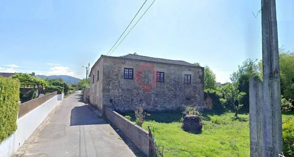 Moradia T2 para Venda em Bela Foto 1