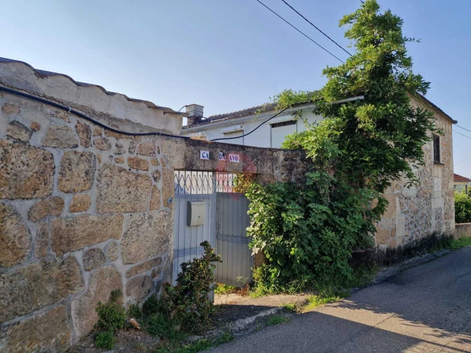 Moradia T2 para Venda em Bela Foto 2