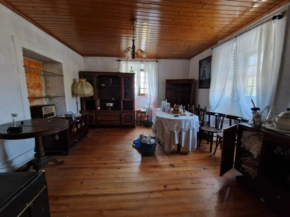 Moradia T2 para Venda em Bela Foto 4