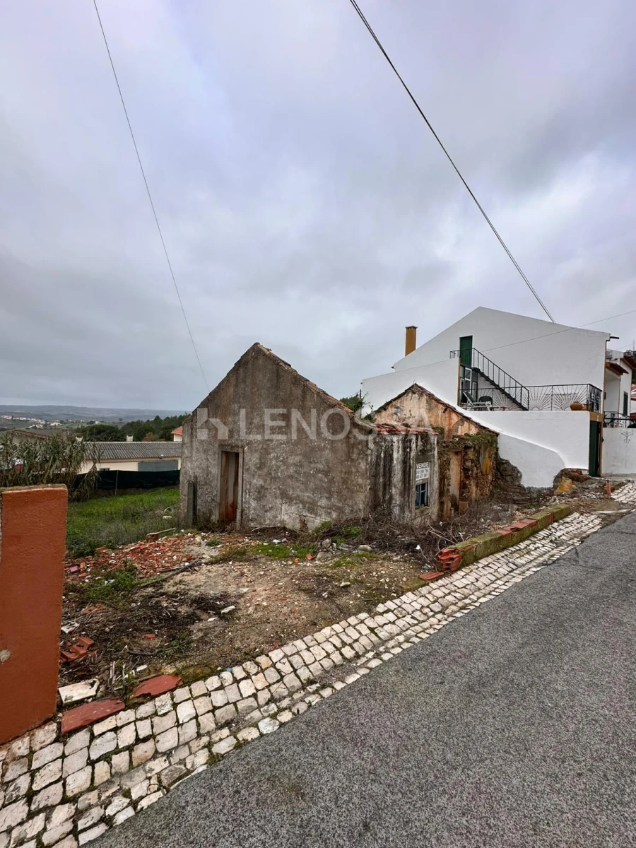 Moradia T1 para Venda em Meca Foto 4