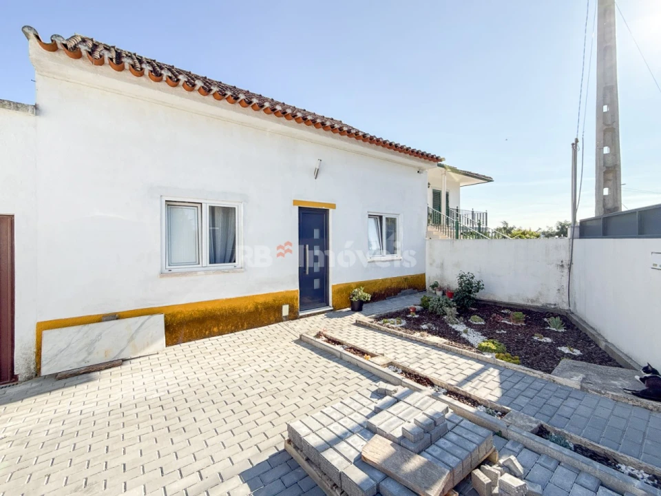 Moradia T2 para Venda em Vila Nova da Barquinha Foto 33