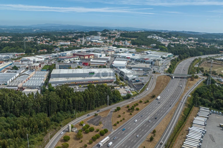 Terreno para Venda em Serzedo e Perosinho Foto 5