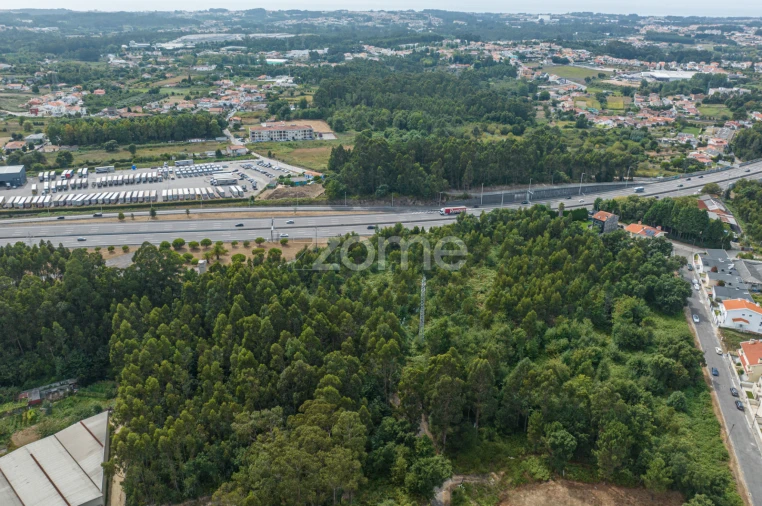 Terreno para Venda em Serzedo e Perosinho Foto 6