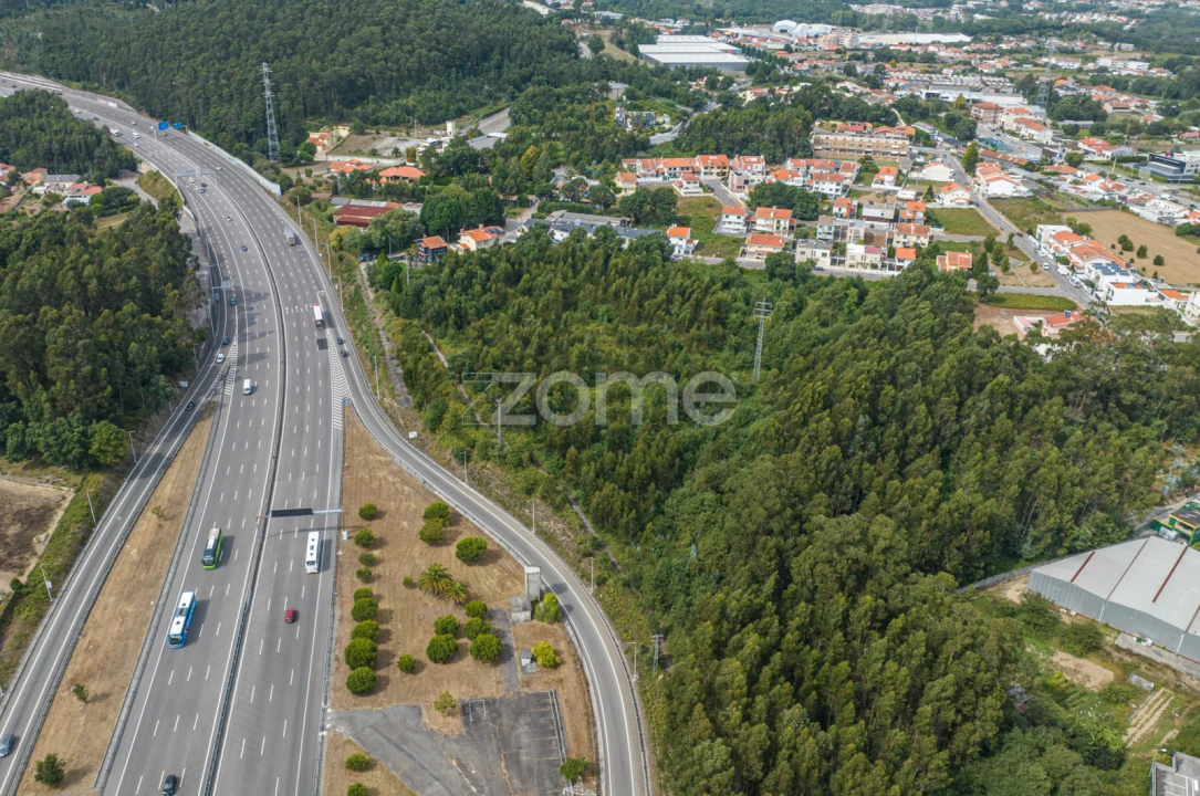Terreno para Venda em Serzedo e Perosinho Foto 4