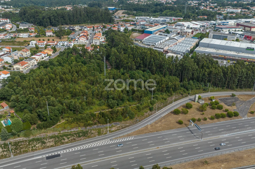 Terreno para Venda em Serzedo e Perosinho Foto 10