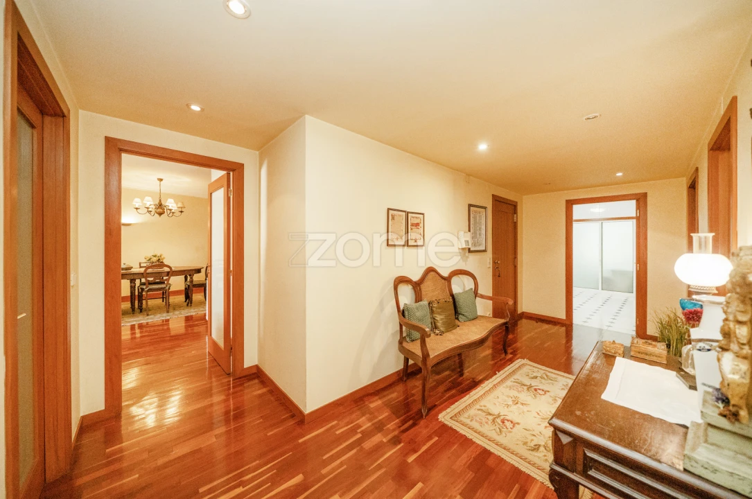 Apartamento T5 para Venda em São Vitor (Braga) Foto 14
