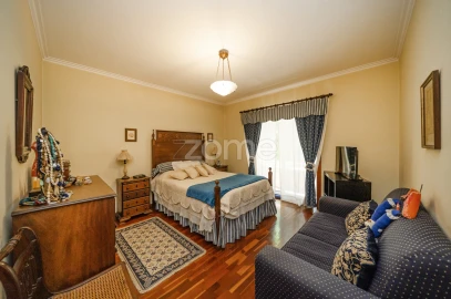 Apartamento T5 para Venda em São Vitor (Braga)