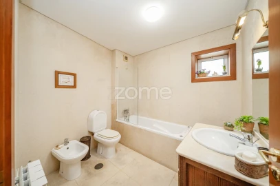Apartamento T5 para Venda em São Vitor (Braga)
