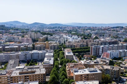 Apartamento T5 para Venda em São Vitor (Braga)