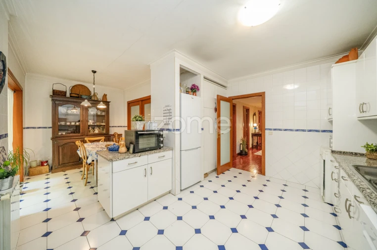 Apartamento T5 para Venda em São Vitor (Braga) Foto 7