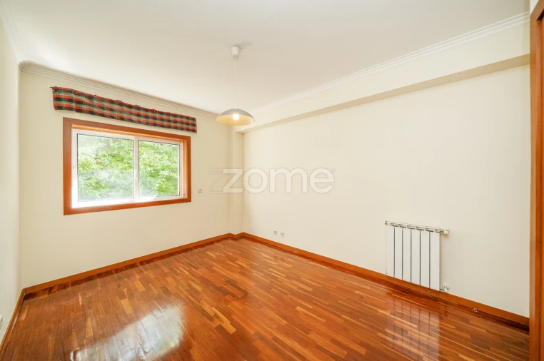 Apartamento T5 para Venda em São Vitor (Braga) Foto 27