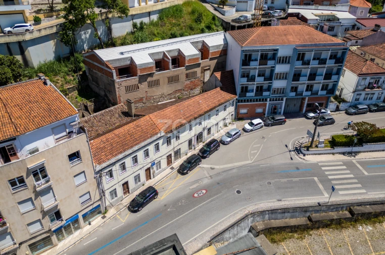 Prédio para Venda em Leiria, Pousos, Barreira e Cortes Foto 5