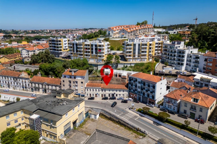 Prédio para Venda em Leiria, Pousos, Barreira e Cortes Foto 11