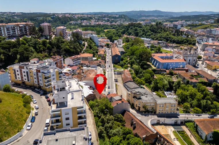 Prédio para Venda em Leiria, Pousos, Barreira e Cortes Foto 16