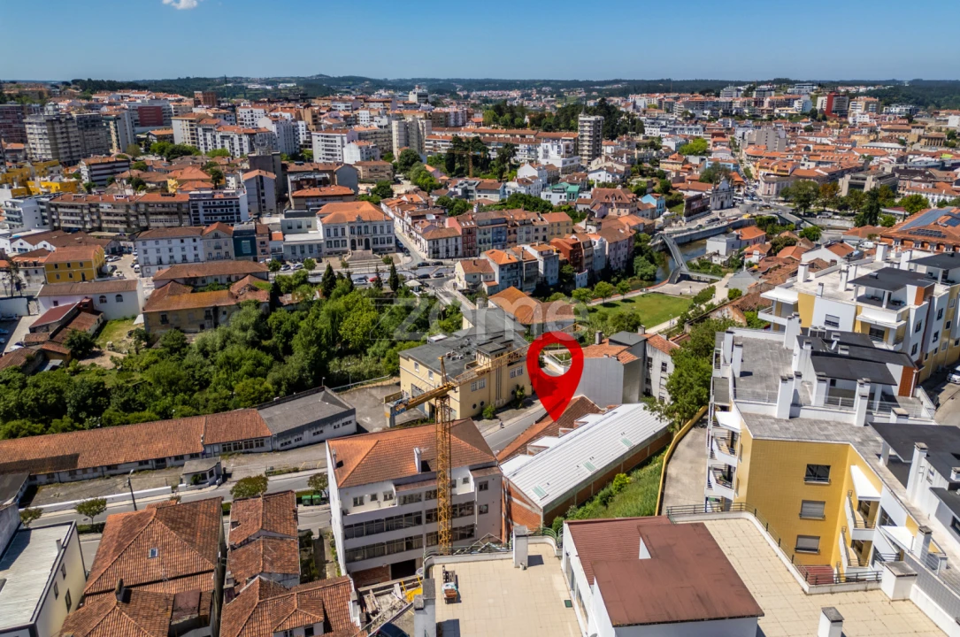 Prédio para Venda em Leiria, Pousos, Barreira e Cortes Foto 14