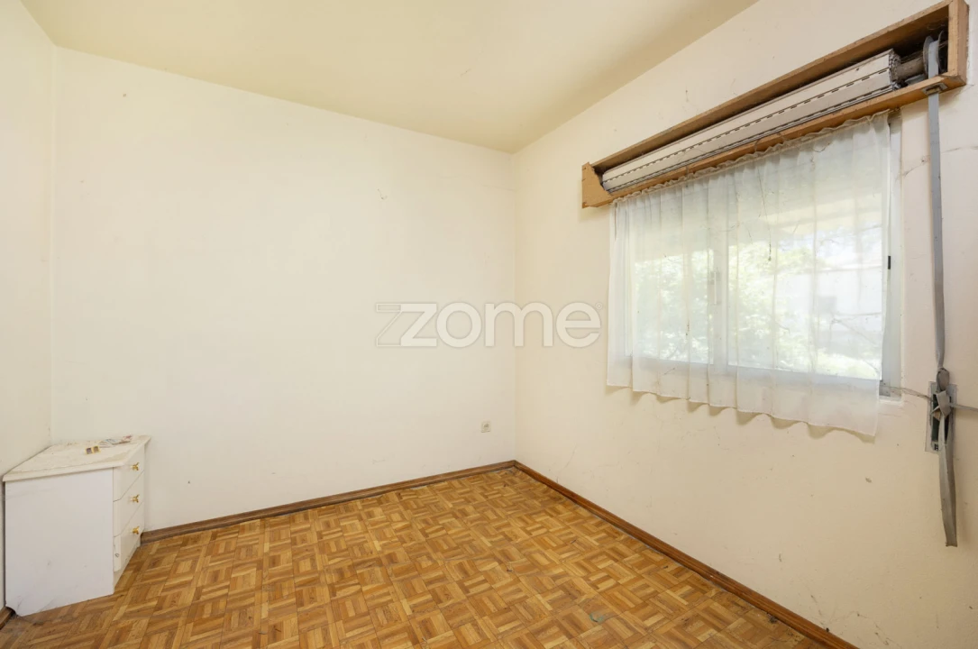 Moradia T1 para Venda em Santiago e São Simão de Litém e Albergaria dos Doze Foto 3