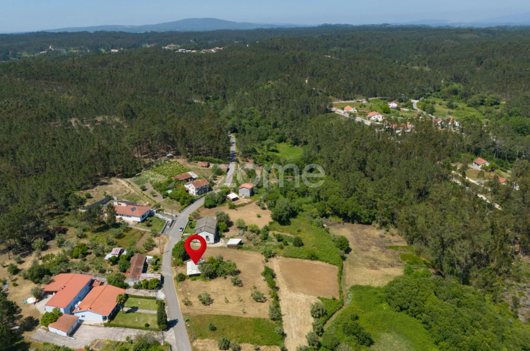 Moradia T1 para Venda em Santiago e São Simão de Litém e Albergaria dos Doze Foto 15