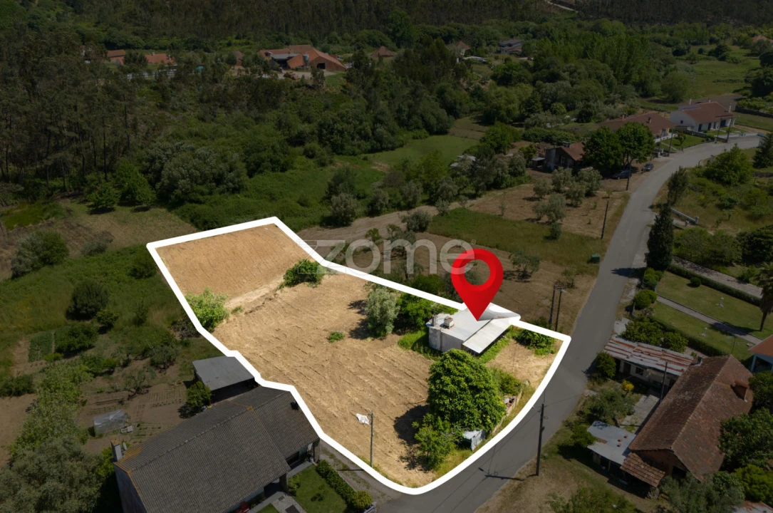 Moradia T1 para Venda em Santiago e São Simão de Litém e Albergaria dos Doze Foto 18