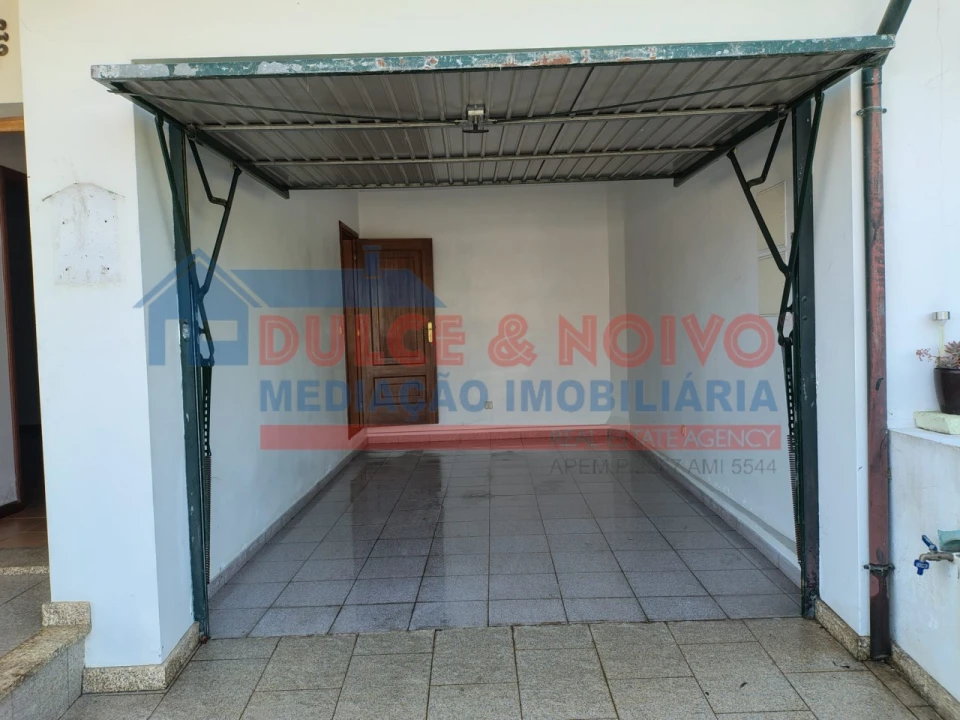 Moradia T4 para Venda em Valpaços e Sanfins Foto 6