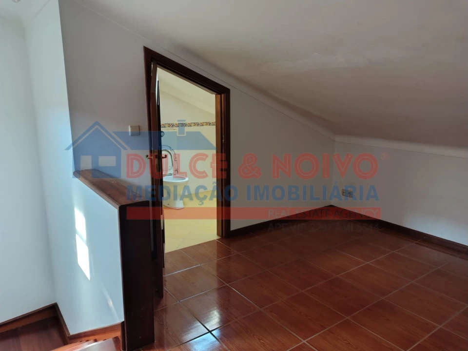 Moradia T4 para Venda em Valpaços e Sanfins Foto 14