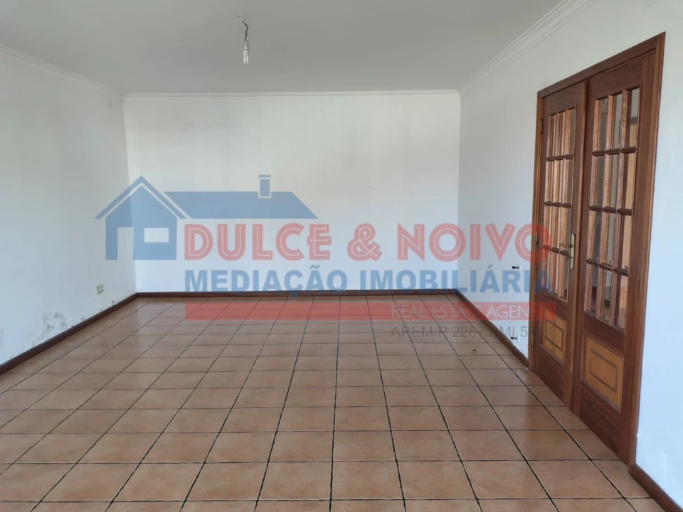 Moradia T4 para Venda em Valpaços e Sanfins Foto 26