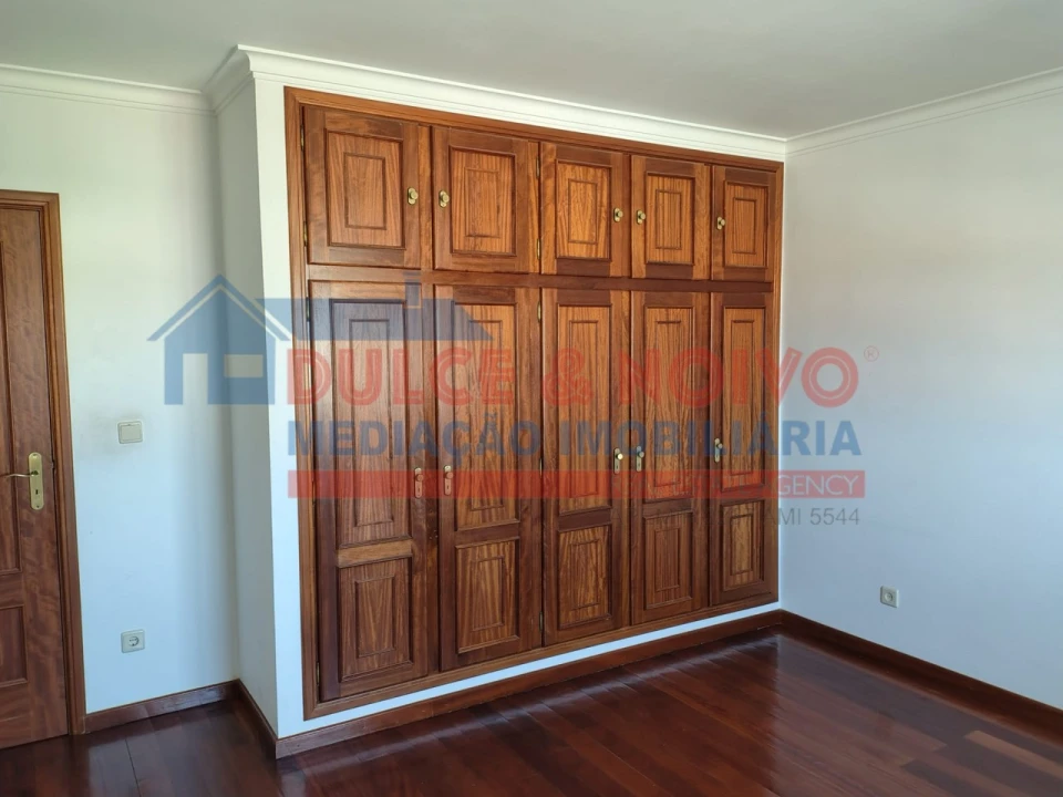 Moradia T4 para Venda em Valpaços e Sanfins Foto 35