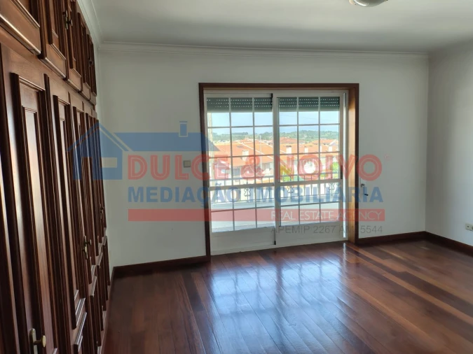 Moradia T4 para Venda em Valpaços e Sanfins Foto 2