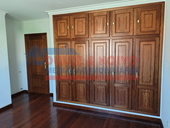 Moradia T4 para Venda em Valpaços e Sanfins Foto 9