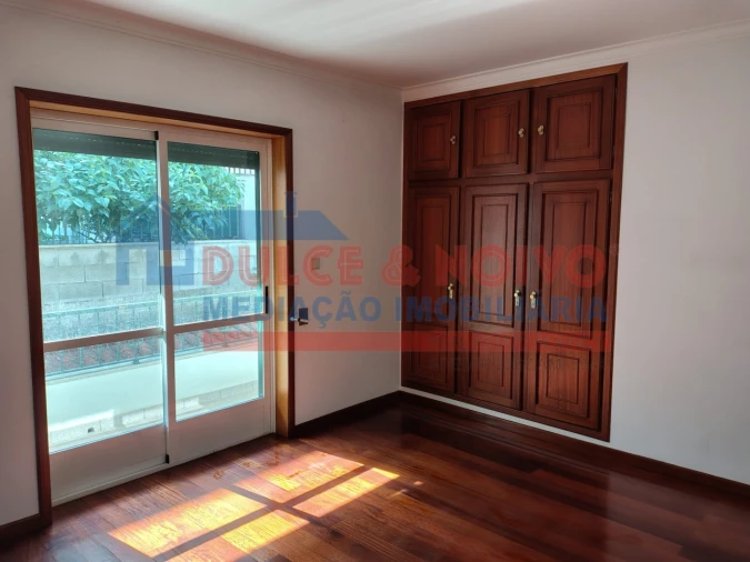 Moradia T4 para Venda em Valpaços e Sanfins Foto 27