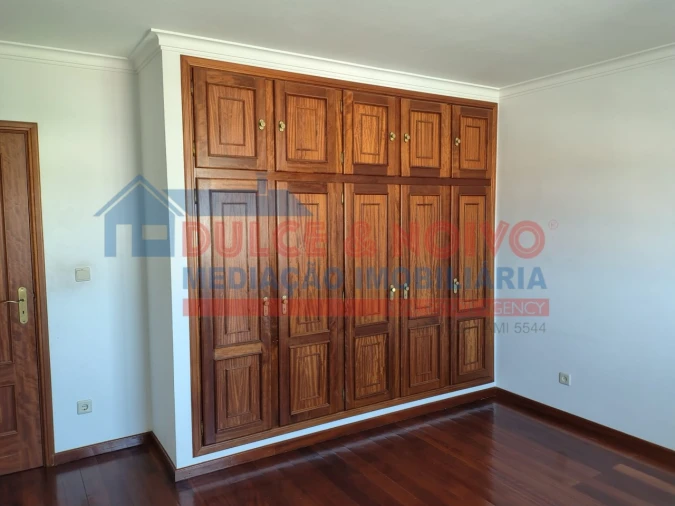 Moradia T4 para Venda em Valpaços e Sanfins Foto 35