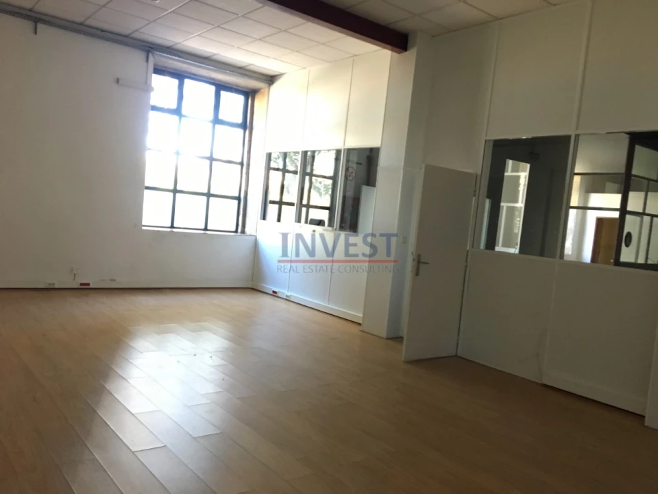 Escritório para Arrendamento em Paranhos Foto 4