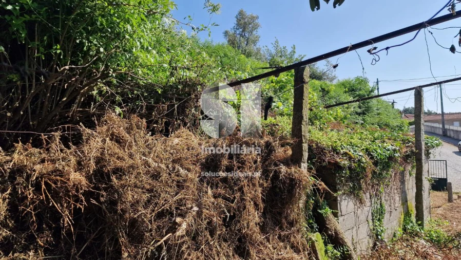 Terreno para Venda em Astromil Foto 10