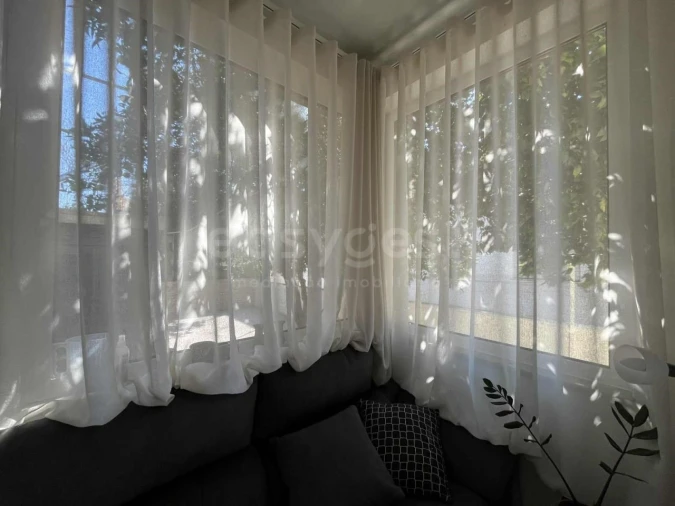 Moradia T4 para Venda em Santo Antonio dos Olivais Foto 8