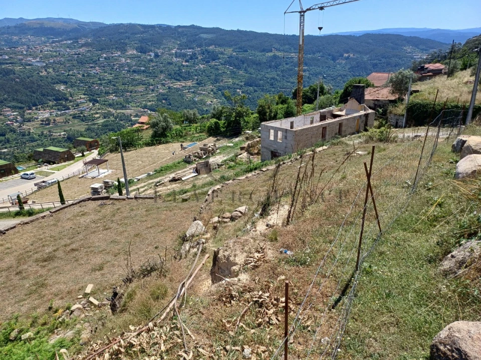 Terreno para Venda em Bem Viver Foto 12