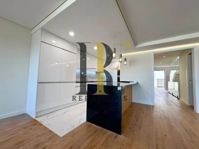 Moradia T4 para Venda em Canedo, Vale e Vila Maior Foto 13