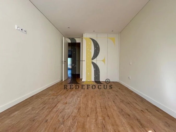 Moradia T4 para Venda em Canedo, Vale e Vila Maior Foto 15