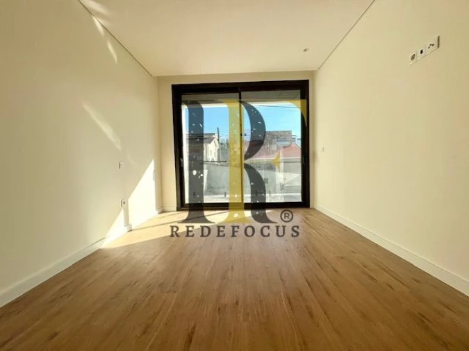 Moradia T4 para Venda em Canedo, Vale e Vila Maior Foto 19