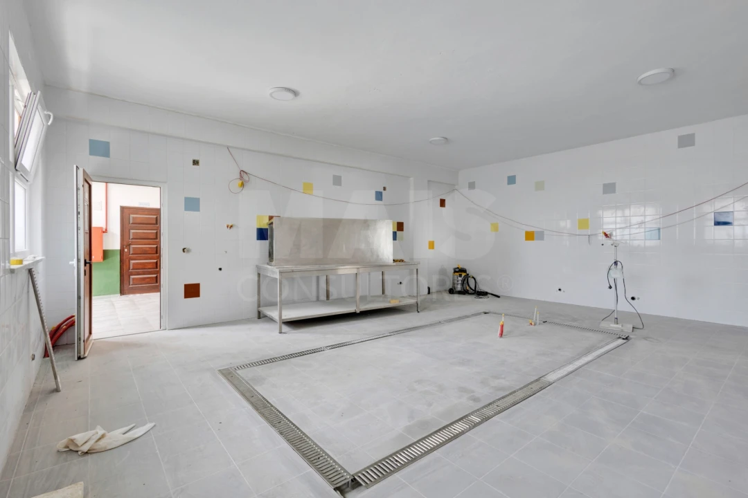 Prédio para Venda em Peniche Foto 11