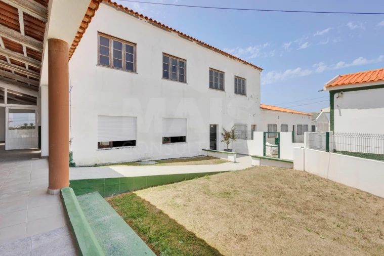 Prédio para Venda em Peniche Foto 3