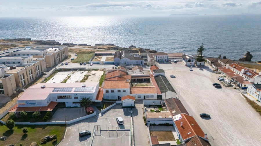 Prédio para Venda em Peniche Foto 1